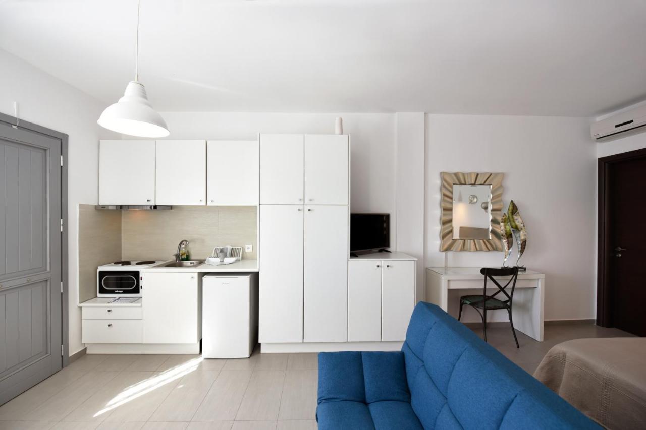 Tsakanos Home آداماس المظهر الخارجي الصورة