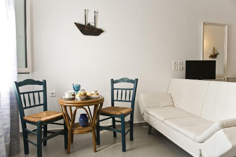 Tsakanos Home آداماس المظهر الخارجي الصورة