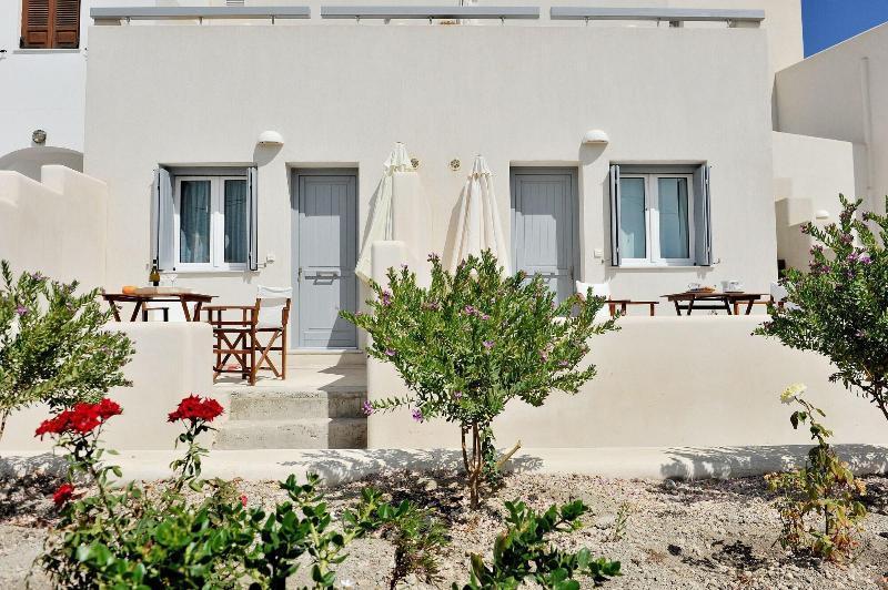 Tsakanos Home آداماس المظهر الخارجي الصورة